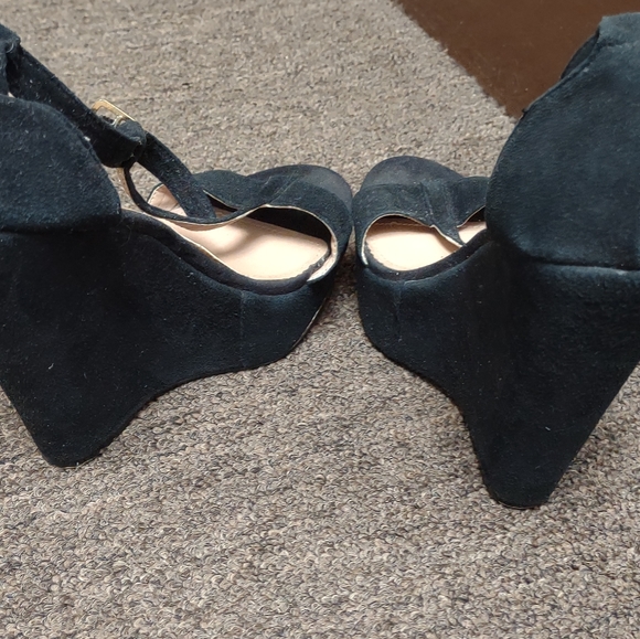 Black Sexy Ankle Strappy Size 8.5 Steve Madden Platforms - Picture 9 of 16